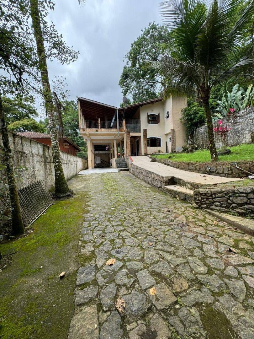 Casa, 5 quartos, 200 m² - Foto 1