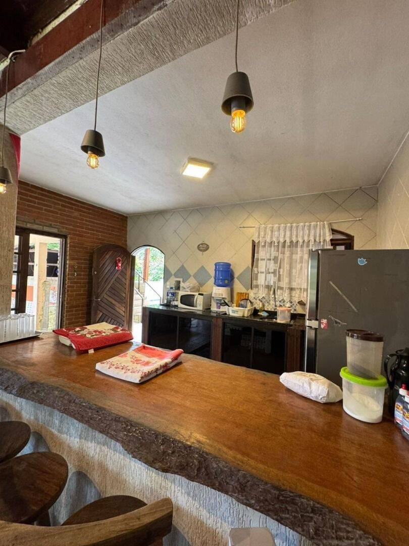 Casa, 5 quartos, 200 m² - Foto 2