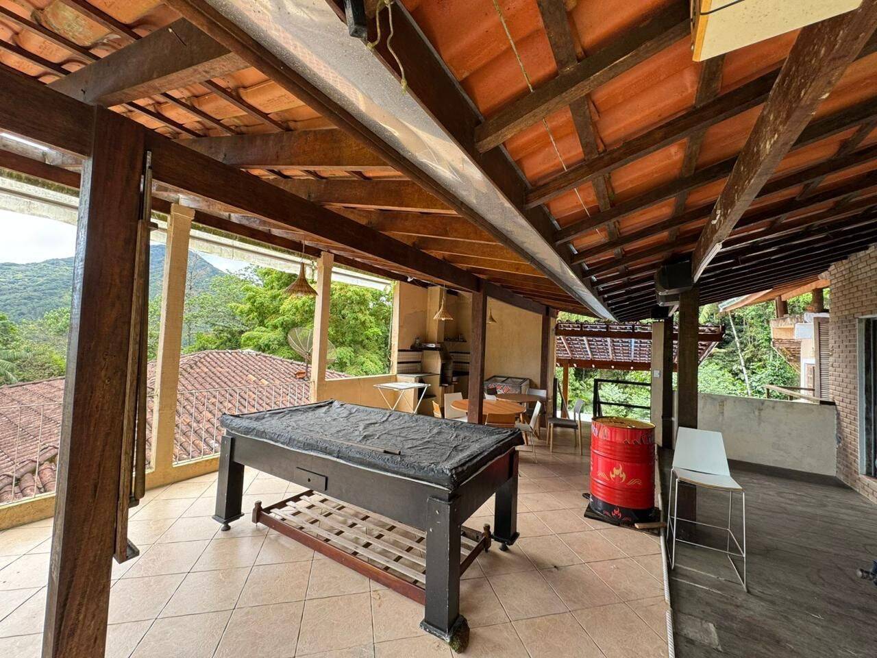 Casa, 5 quartos, 200 m² - Foto 21