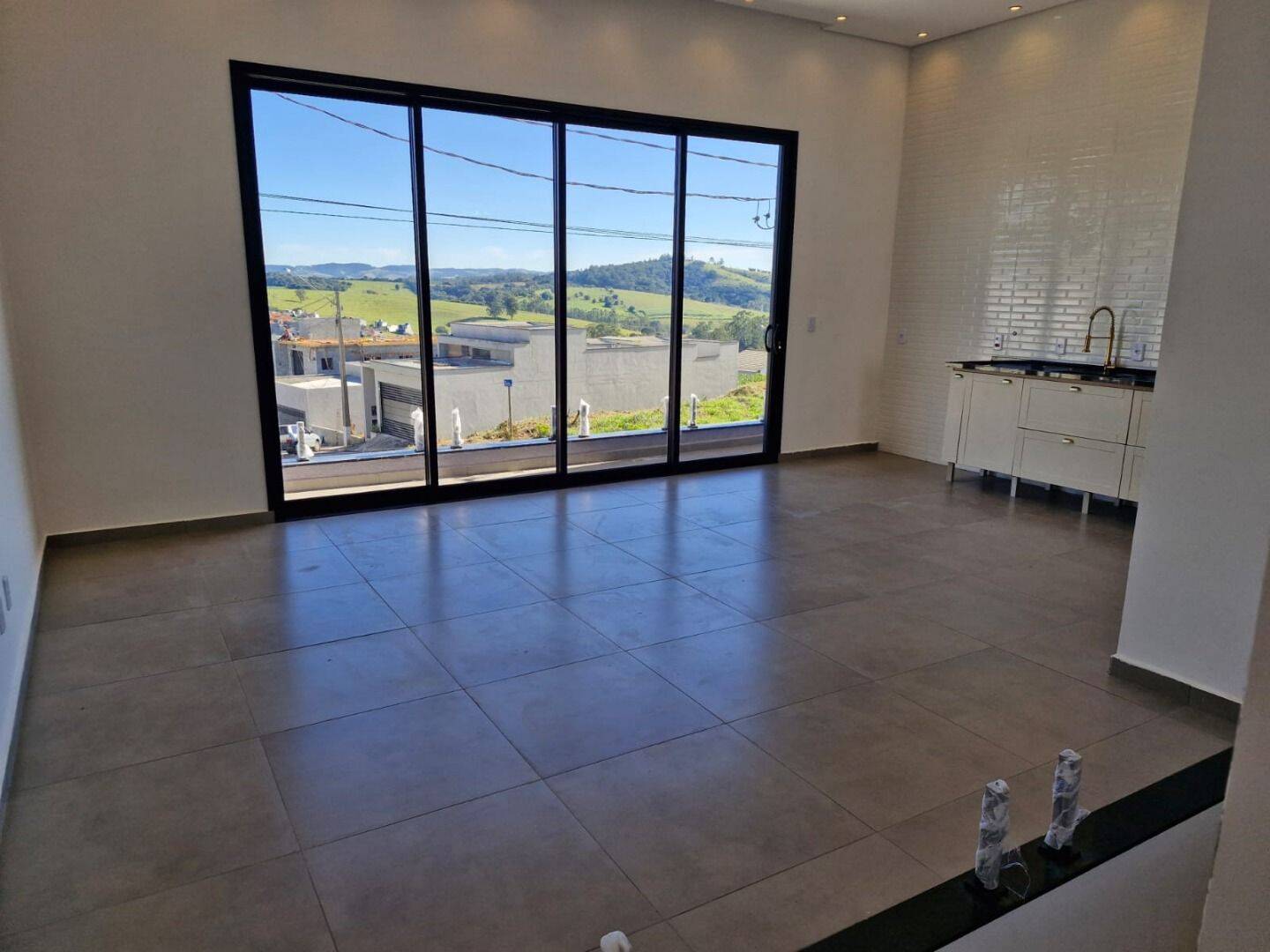 Casa, 3 quartos, 157 m² - Foto 3