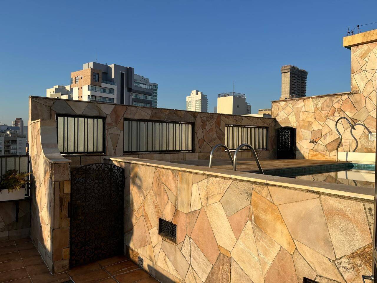 Cobertura, 4 quartos, 361 m² - Foto 32