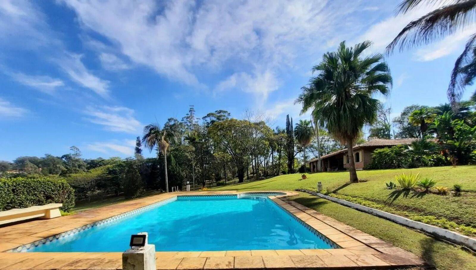 Sítio, 4 quartos, 15 hectares - Foto 1