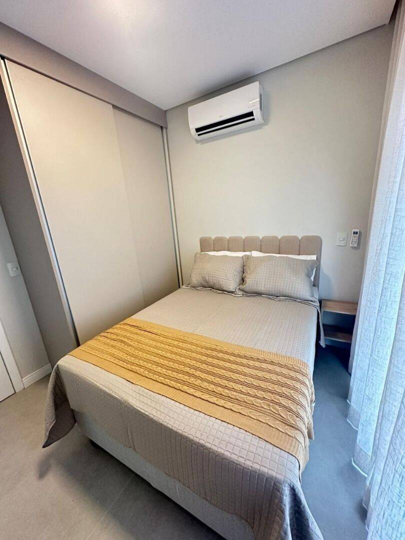 Casa, 4 quartos, 258 m² - Foto 8