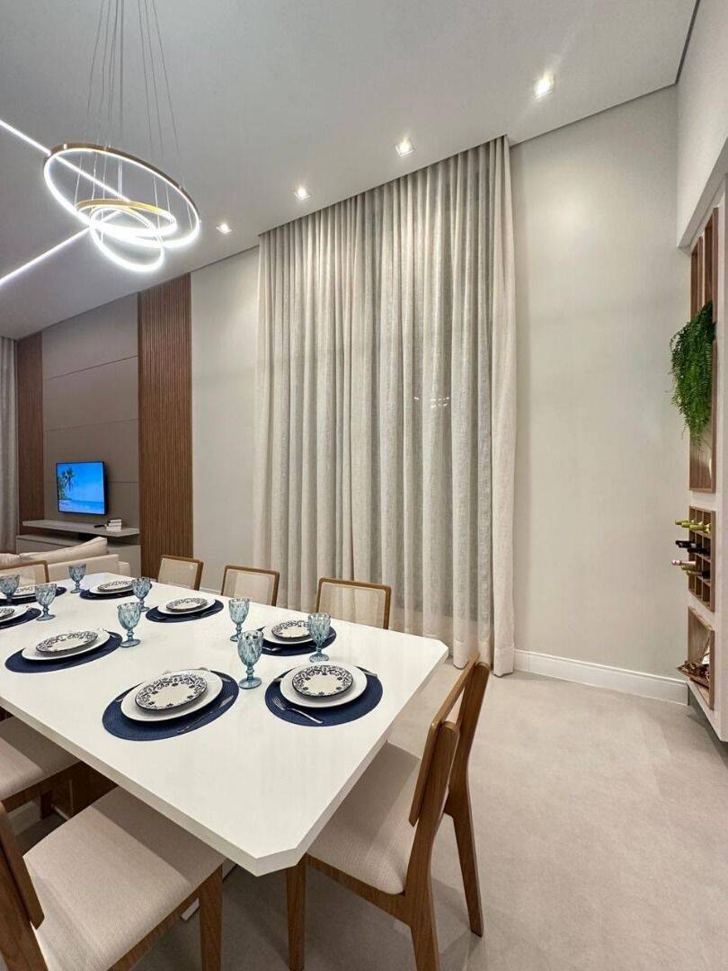 Casa, 4 quartos, 258 m² - Foto 22