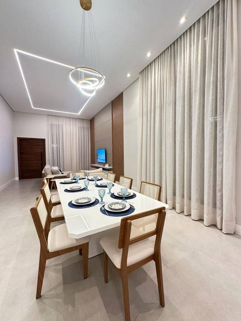 Casa, 4 quartos, 258 m² - Foto 23