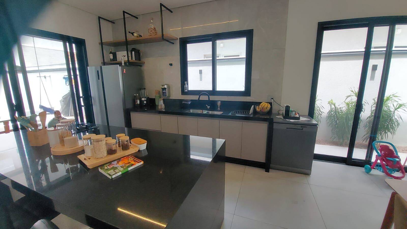 Casa, 3 quartos, 168 m² - Foto 24