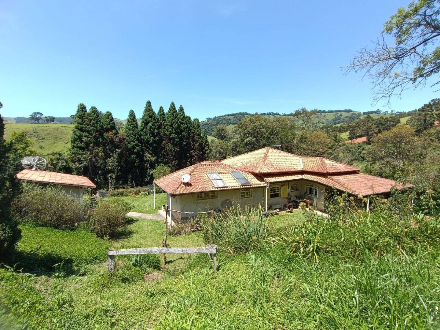 Sítio, 7 quartos, 8 hectares - Foto 1