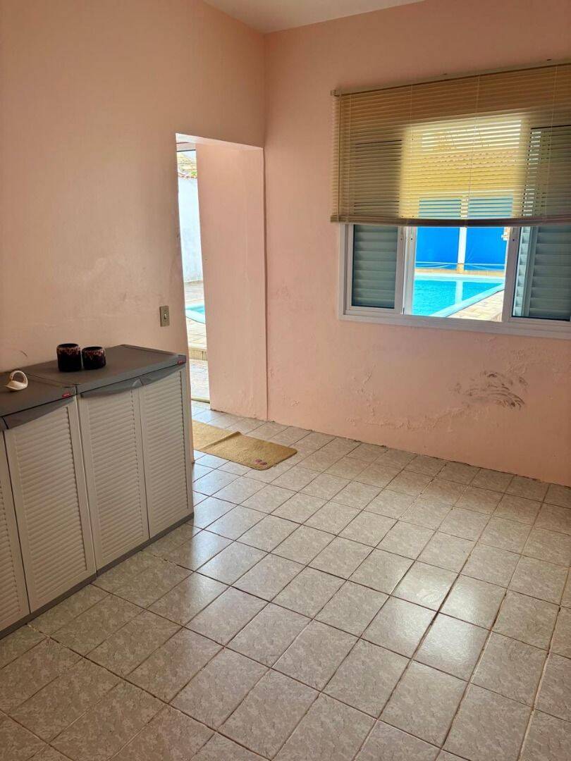 Casa, 3 quartos, 257 m² - Foto 3
