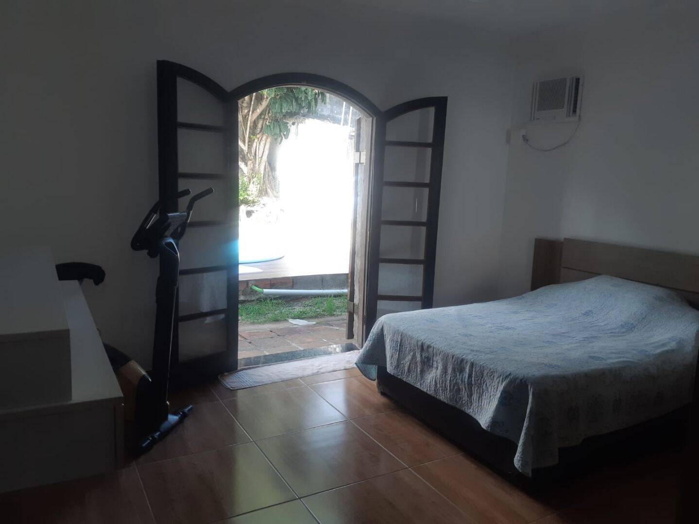 Casa, 4 quartos, 180 m² - Foto 12