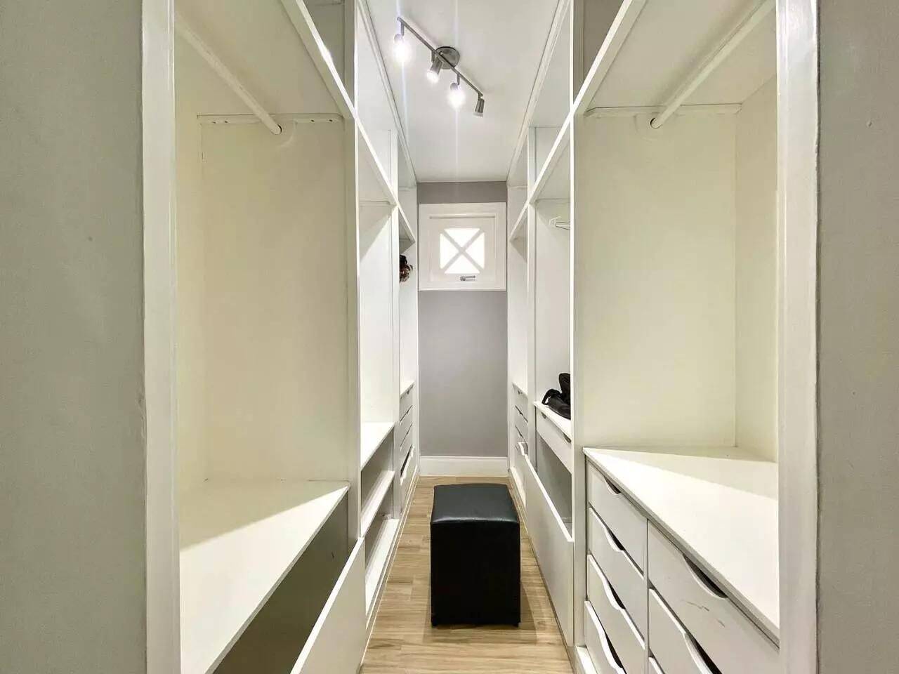 Sobrado, 5 quartos, 245 m² - Foto 6