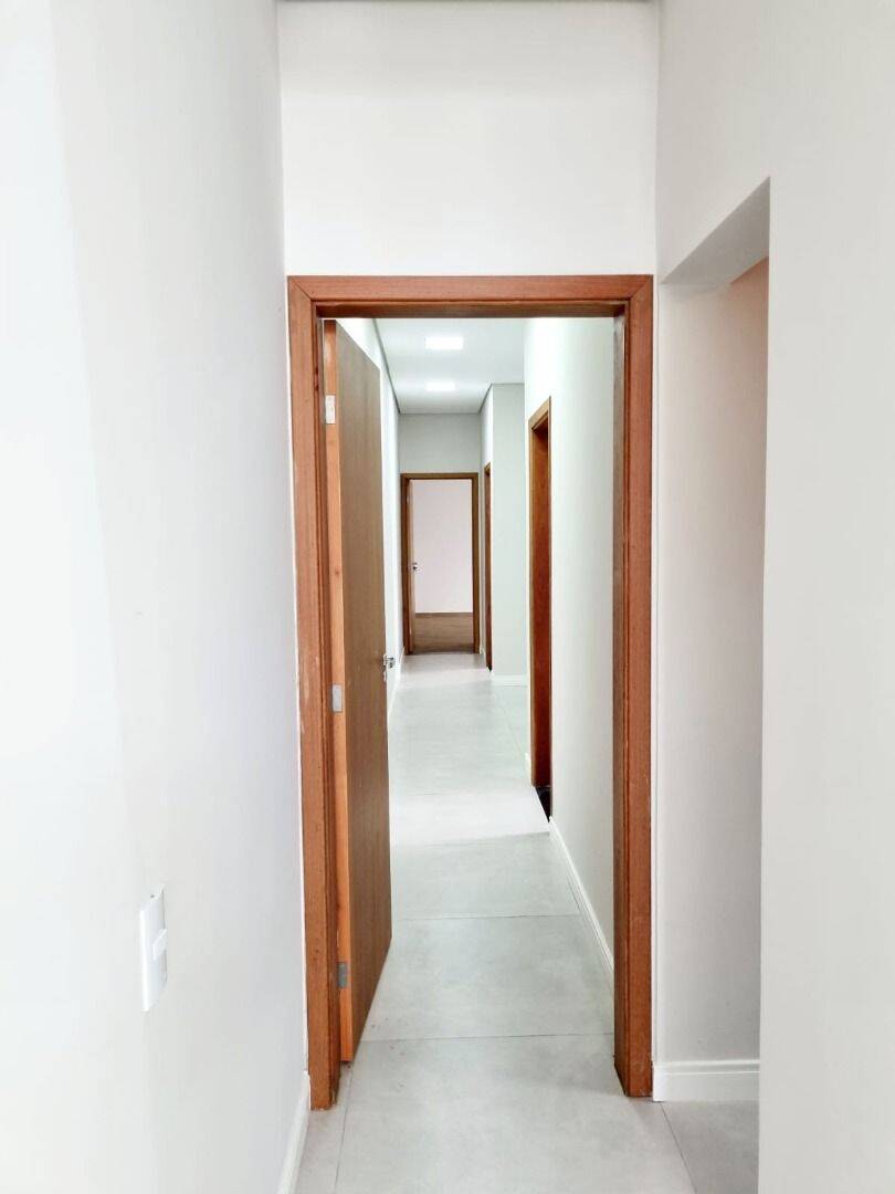 Casa, 3 quartos, 220 m² - Foto 9