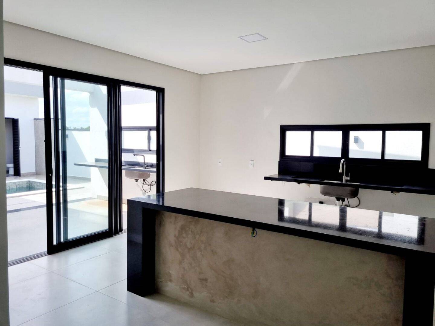 Casa, 3 quartos, 220 m² - Foto 10