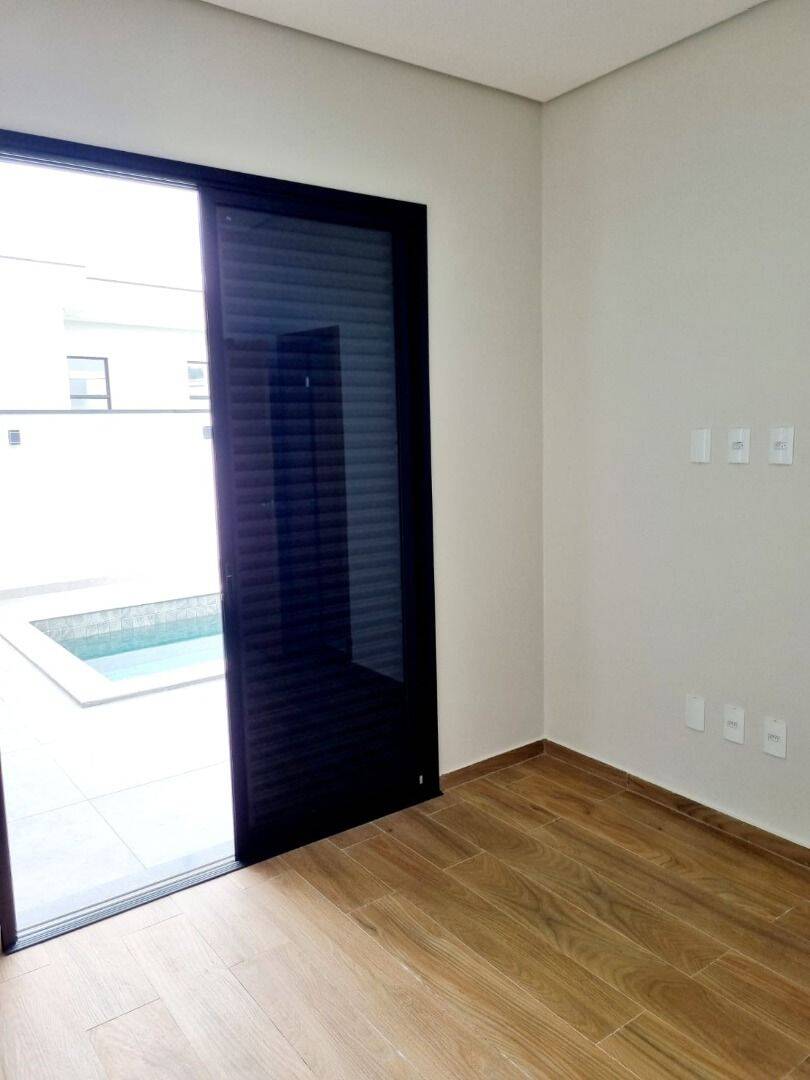 Casa, 3 quartos, 220 m² - Foto 17