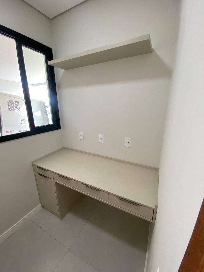Casa, 3 quartos, 220 m² - Foto 33