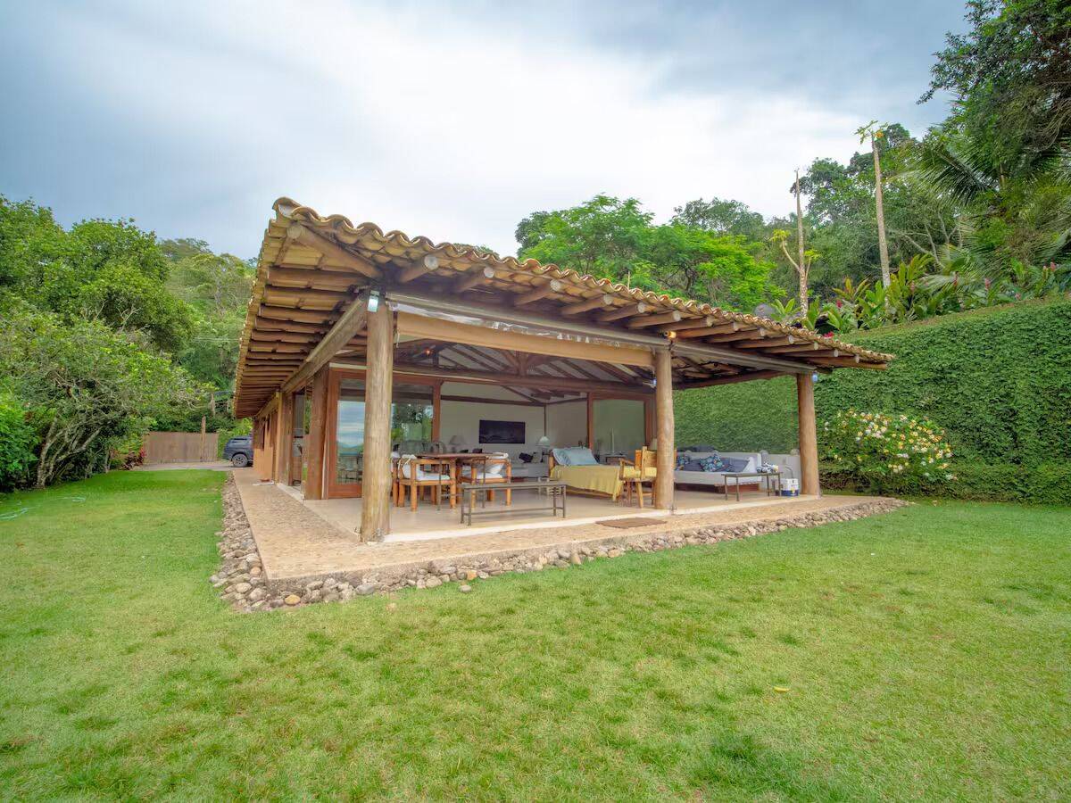 Casa, 3 quartos, 200 m² - Foto 2