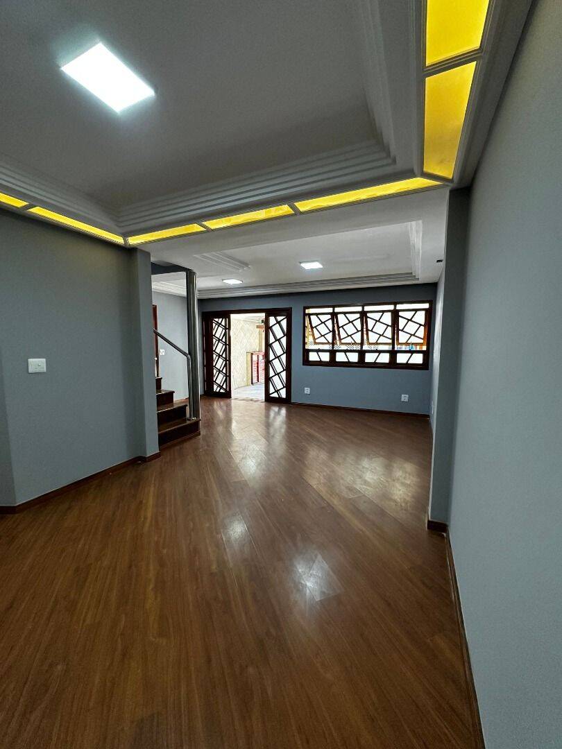 Sobrado, 6 quartos, 380 m² - Foto 25