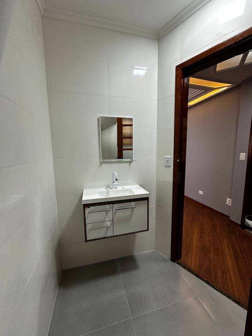 Sobrado, 6 quartos, 380 m² - Foto 33
