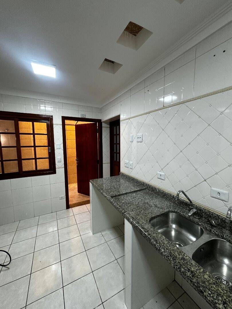 Sobrado, 6 quartos, 380 m² - Foto 135