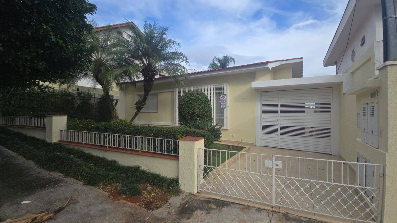 Casa, 3 quartos, 181 m² - Foto 2