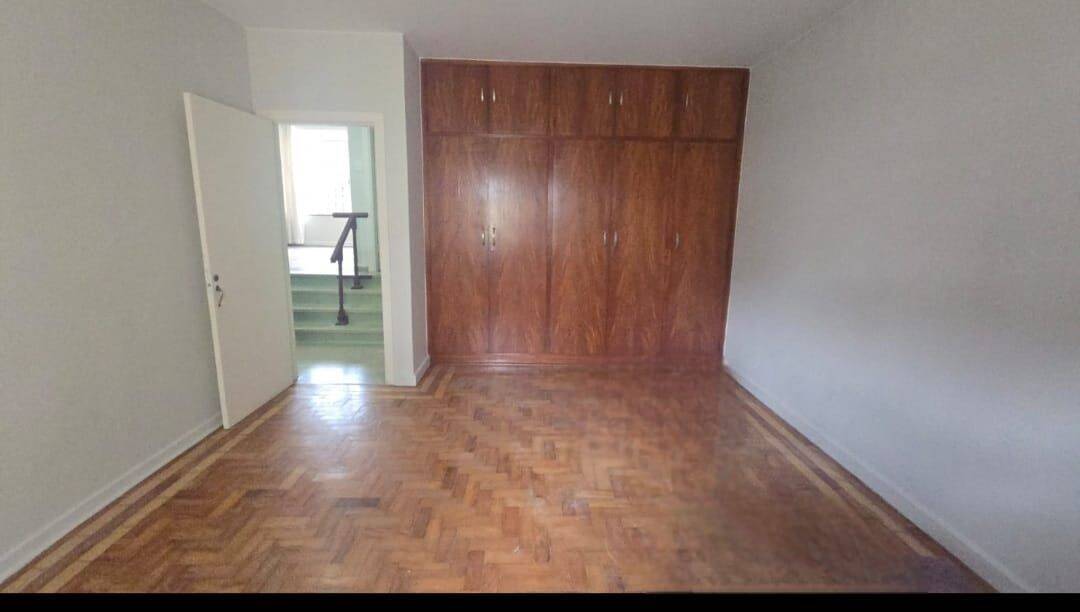 Casa, 3 quartos, 181 m² - Foto 3