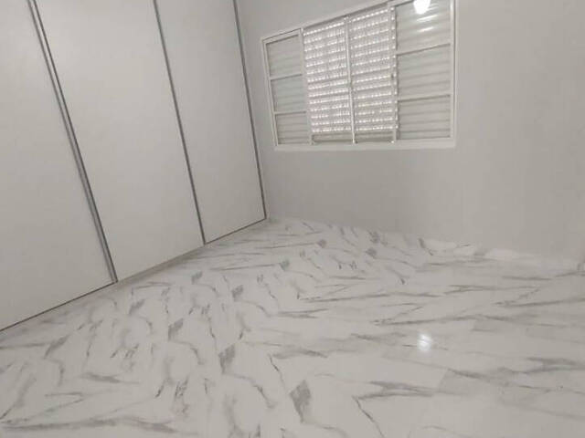 Casa para Venda em Atibaia - 5