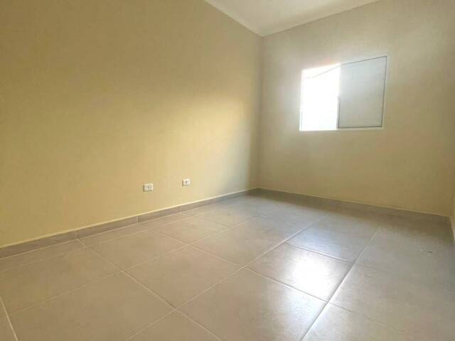 Casa para Venda em Mongaguá - 3