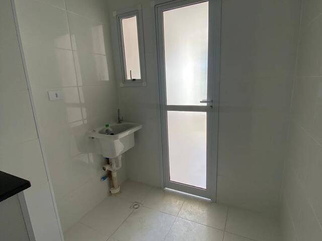 Apartamento para Venda em Mongaguá - 4
