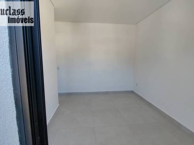 Casa para Venda em Atibaia - 3