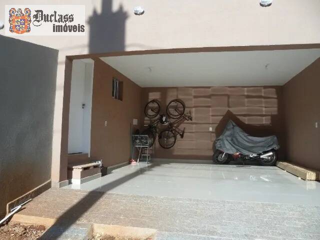 Casa para Venda em Atibaia - 5