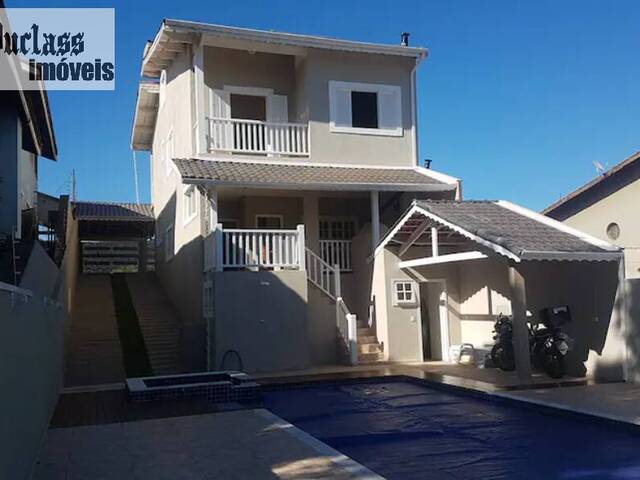 Sobrado para Venda em Atibaia - 4