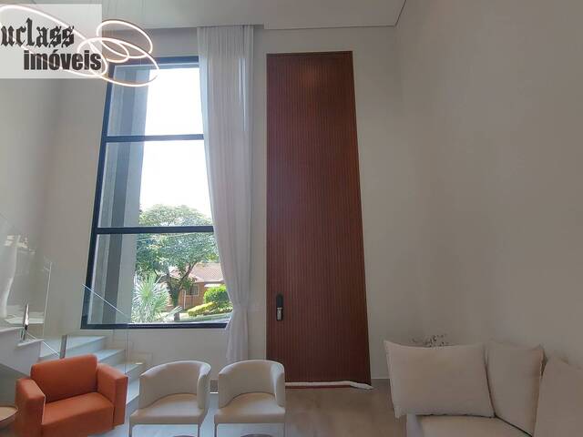 Sobrado para Venda em Atibaia - 3