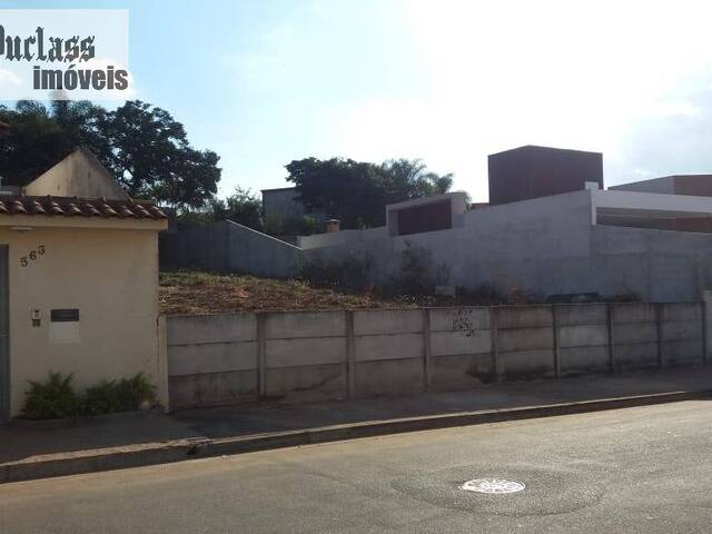 Terreno para Venda em Atibaia - 4