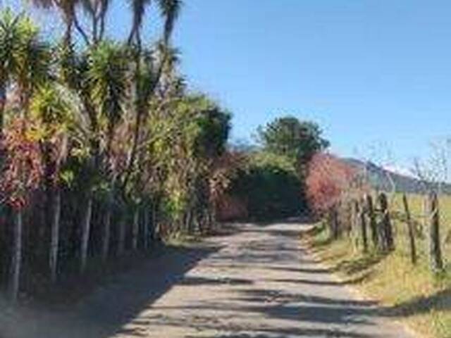 Área para Venda em Vargem - 4