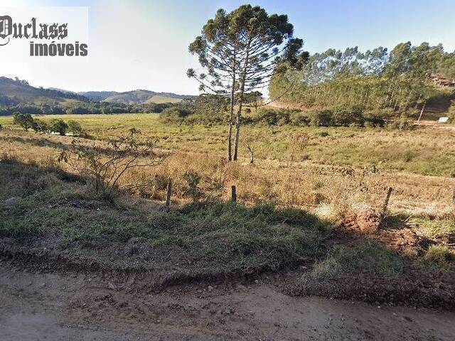 Venda em Pinguela - Camanducaia
