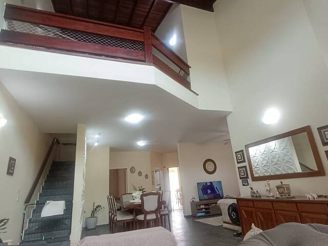 Sobrado para Venda em Itanhaém - 5