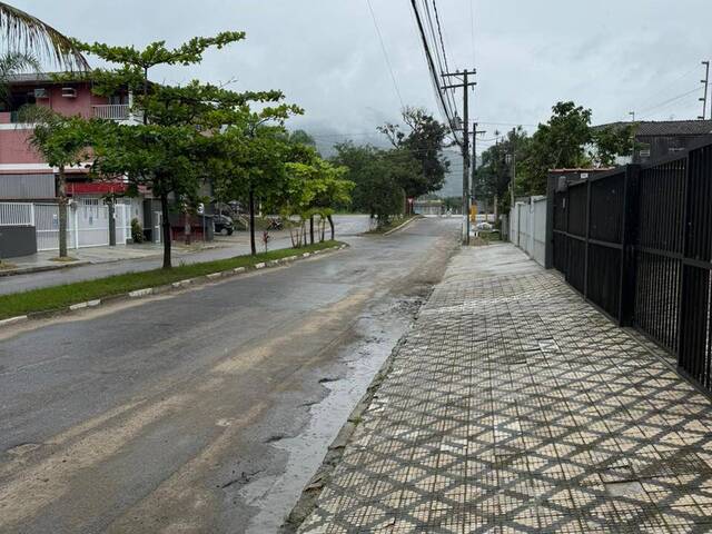 Apartamento para Venda em Ubatuba - 4