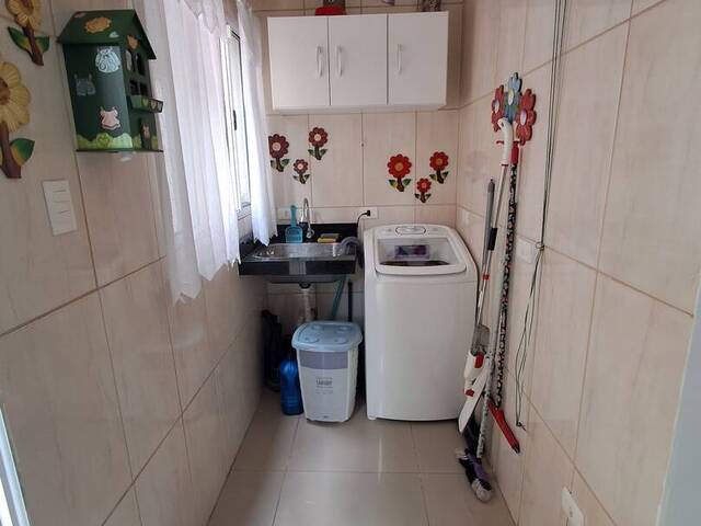 Sobrado para Venda em Atibaia - 4