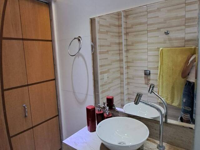 Apartamento para Venda em São Vicente - 5