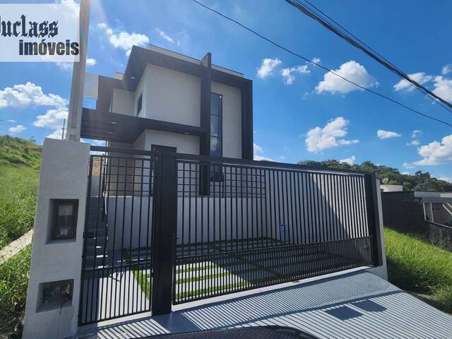 Sobrado para Venda em Bom Jesus dos Perdões - 4