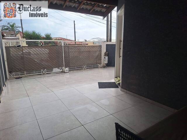 Casa para Venda em Atibaia - 5