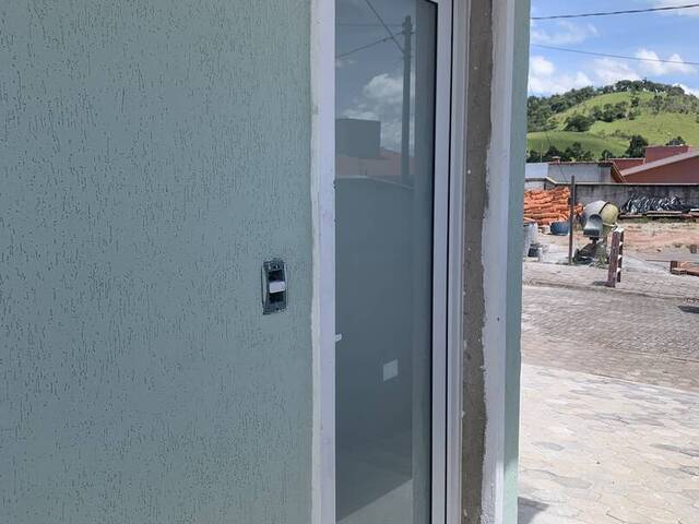 Casa para Venda em Bom Jesus dos Perdões - 5