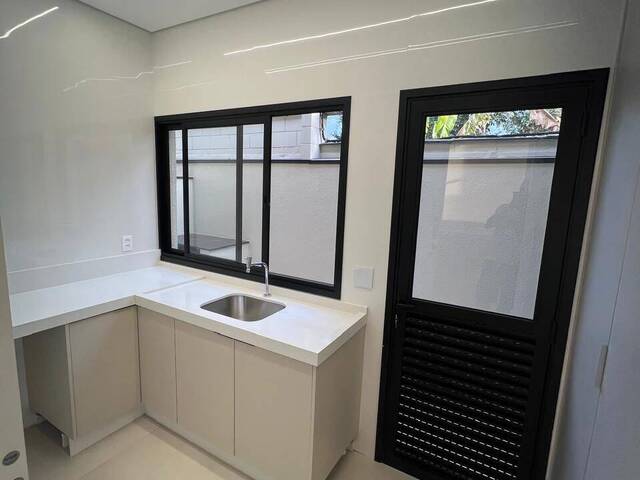 Casa para Venda em Indaiatuba - 4