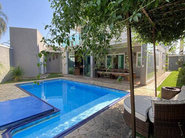 Sobrado para Venda em Atibaia - 4