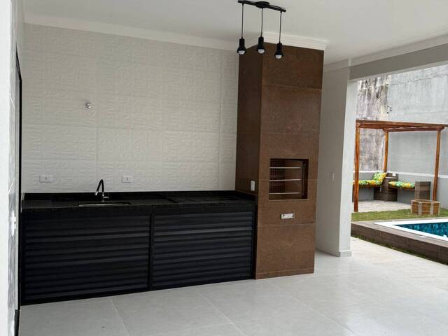 Casa para Venda em Itanhaém - 4