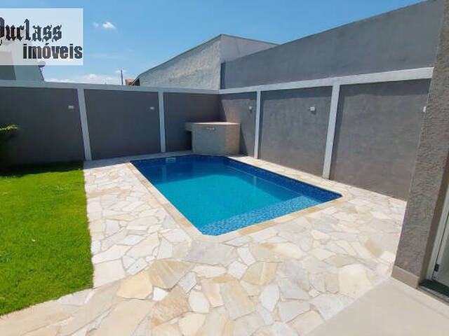 Casa para Venda em Atibaia - 3