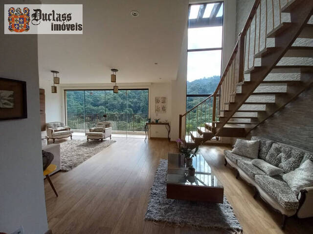 Sobrado para Venda em Atibaia - 4