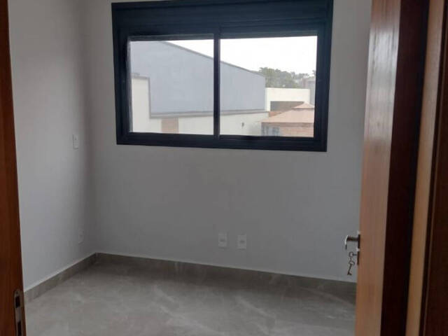 Sobrado para Venda em Indaiatuba - 5