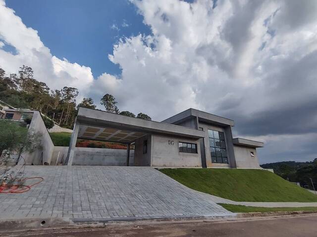 Casa para Venda em Atibaia - 3