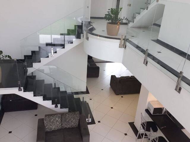 Sobrado para Venda em Bertioga - 3