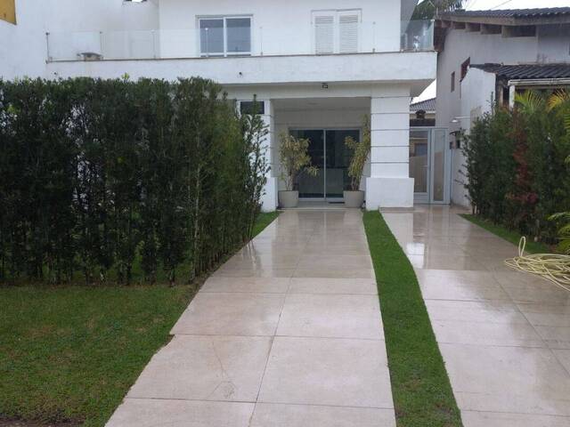 Venda em Guaratuba - Bertioga